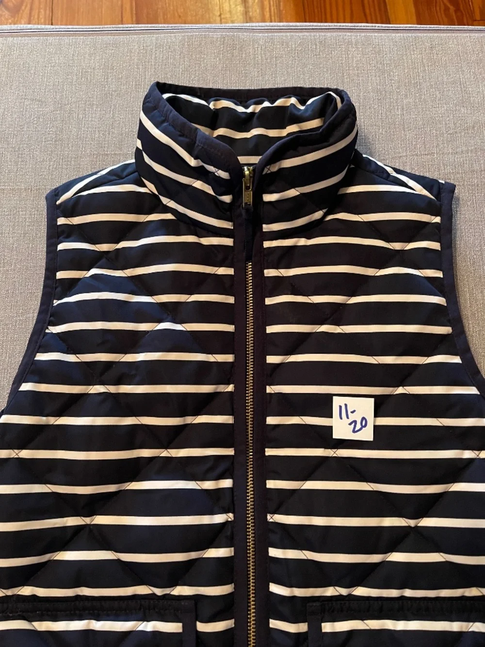 J Crew Excursion Quilted Down Puffer Vest Navy Blue & White Women's XS